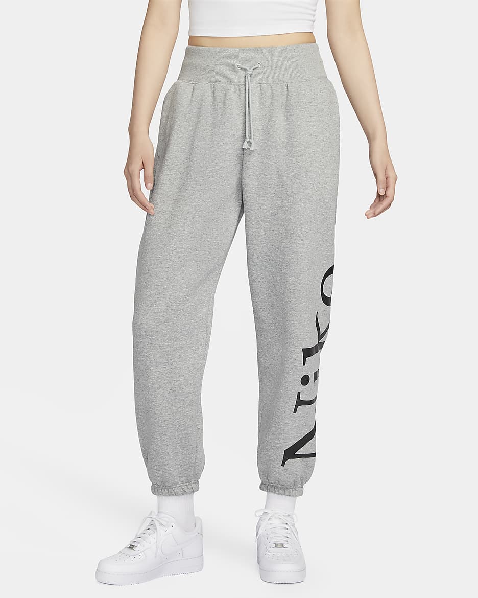 Nike Sportswear Phoenix Fleece Women s Oversized Logo Sweatpants. Nike JP